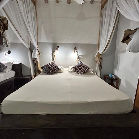 Bahari Beach Bungalows Джамбіані Екстер'єр фото