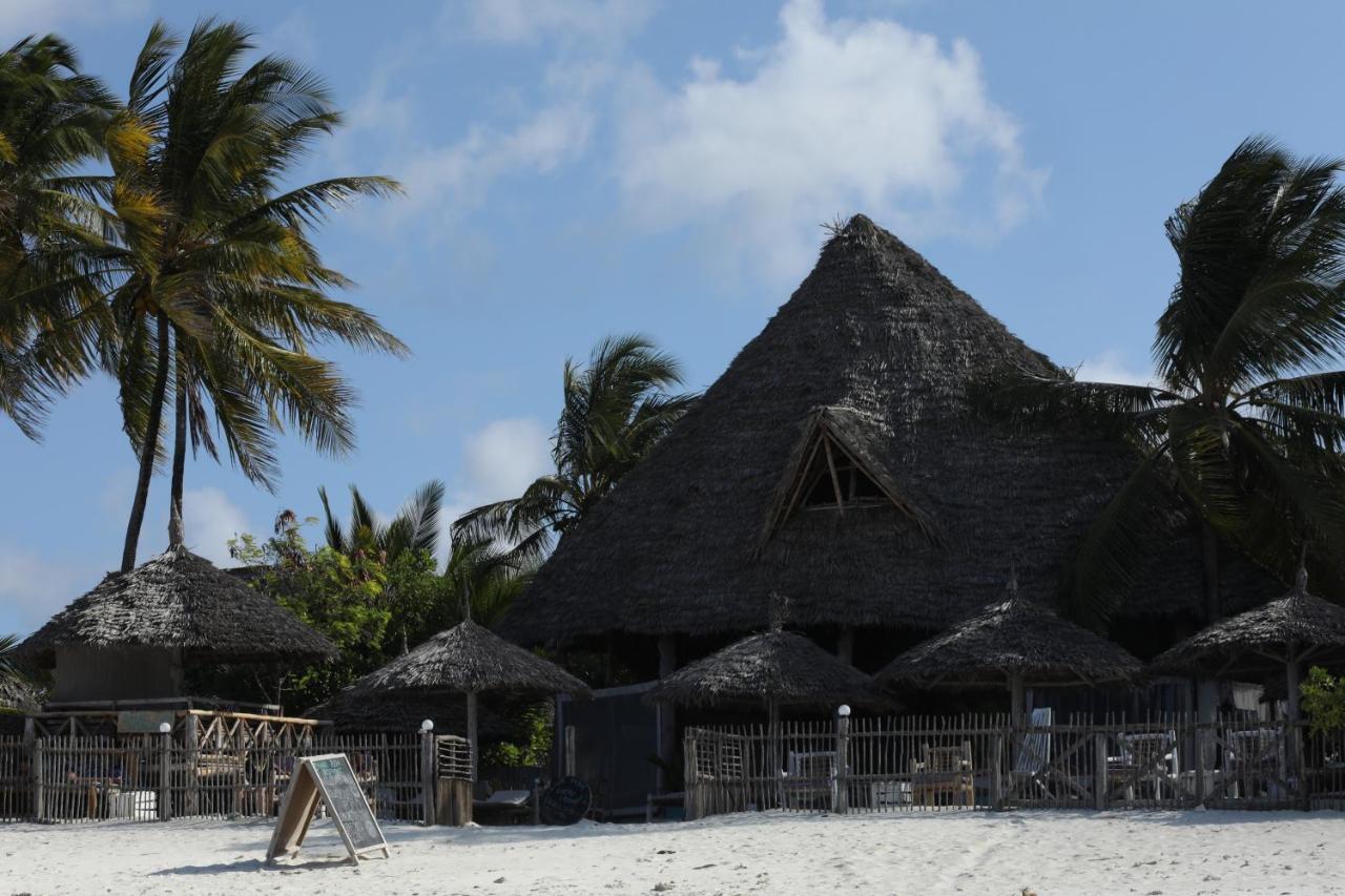 Bahari Beach Bungalows Джамбіані Екстер'єр фото