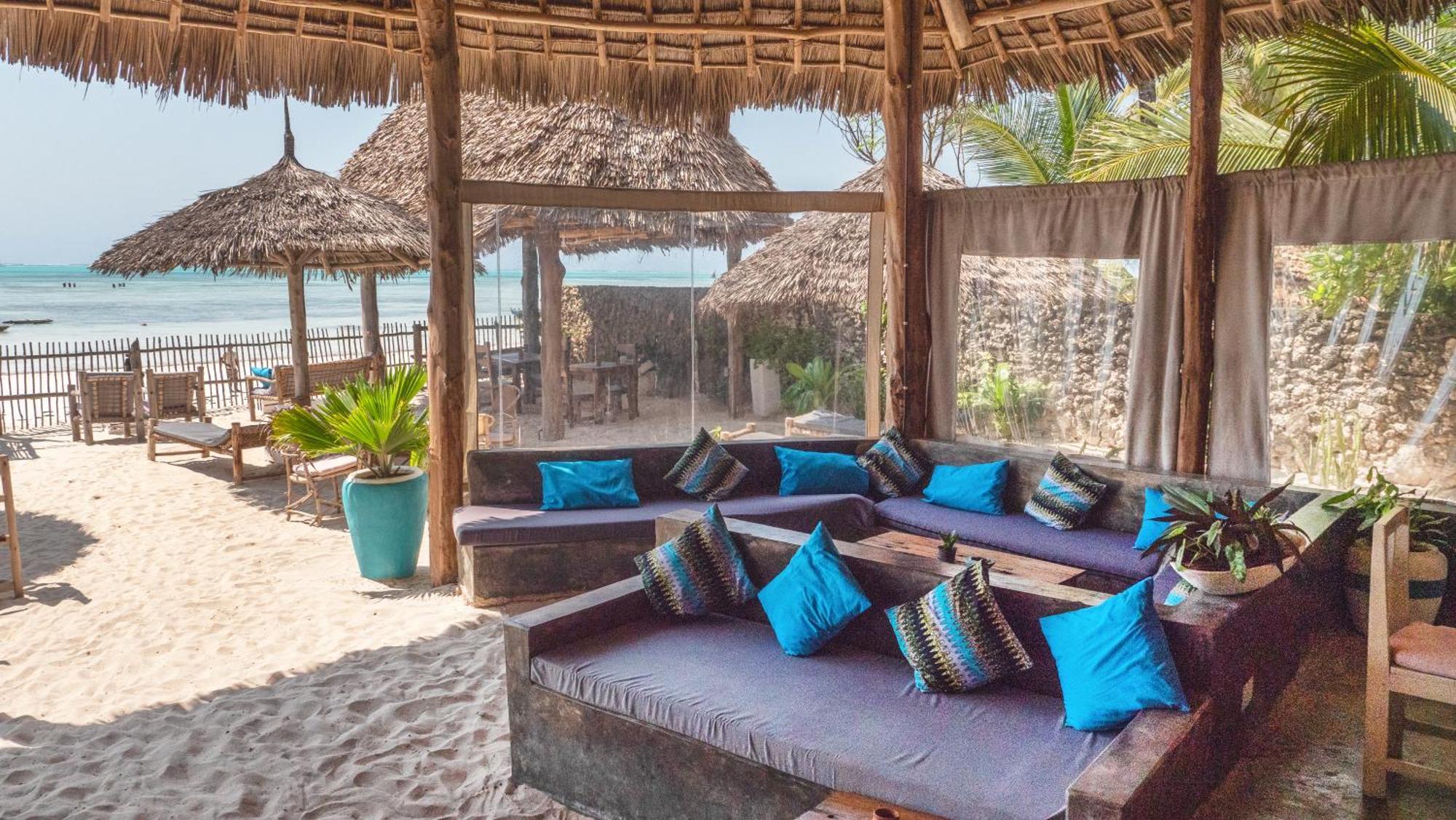 Bahari Beach Bungalows Джамбіані Екстер'єр фото