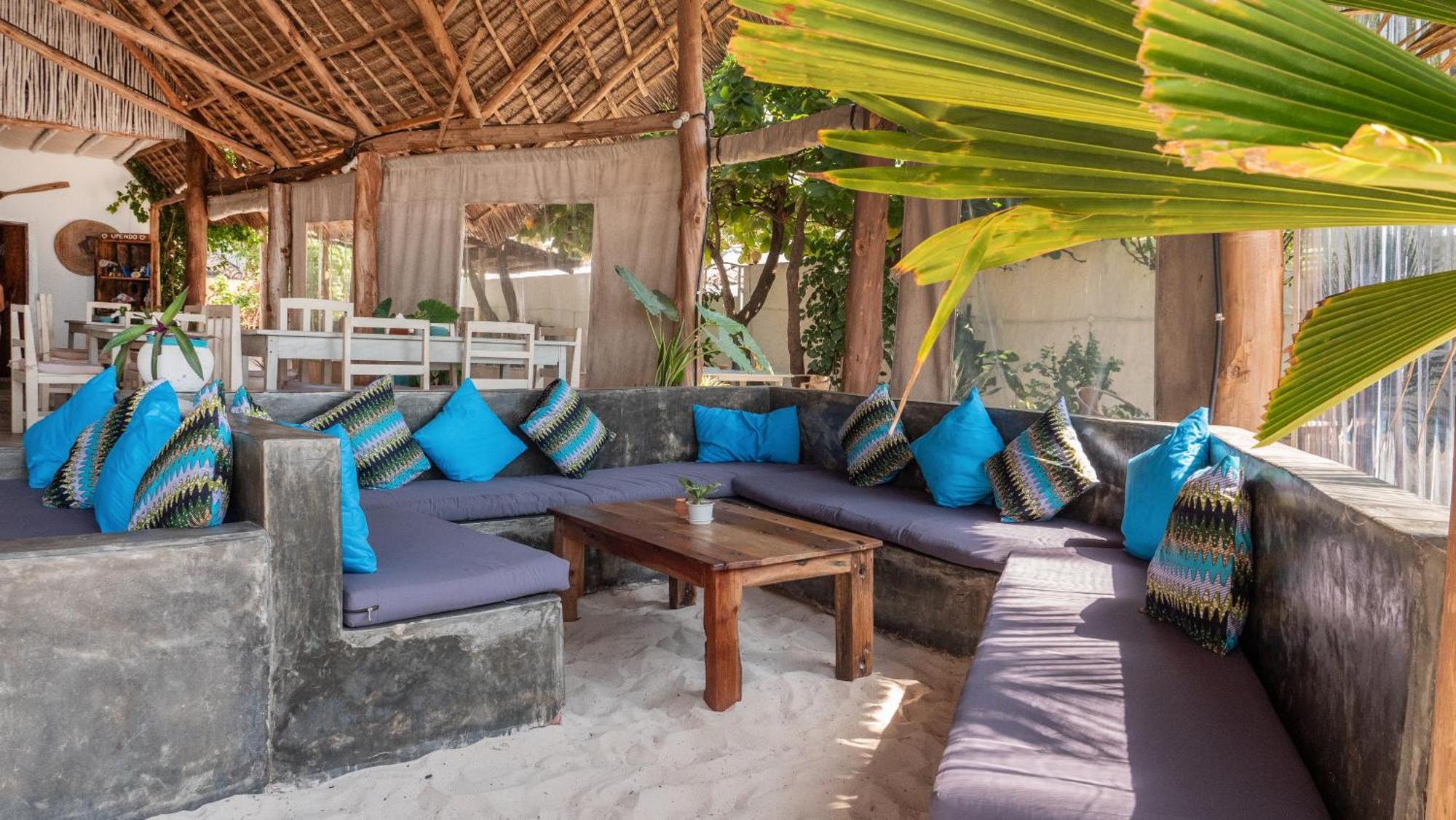 Bahari Beach Bungalows Джамбіані Екстер'єр фото